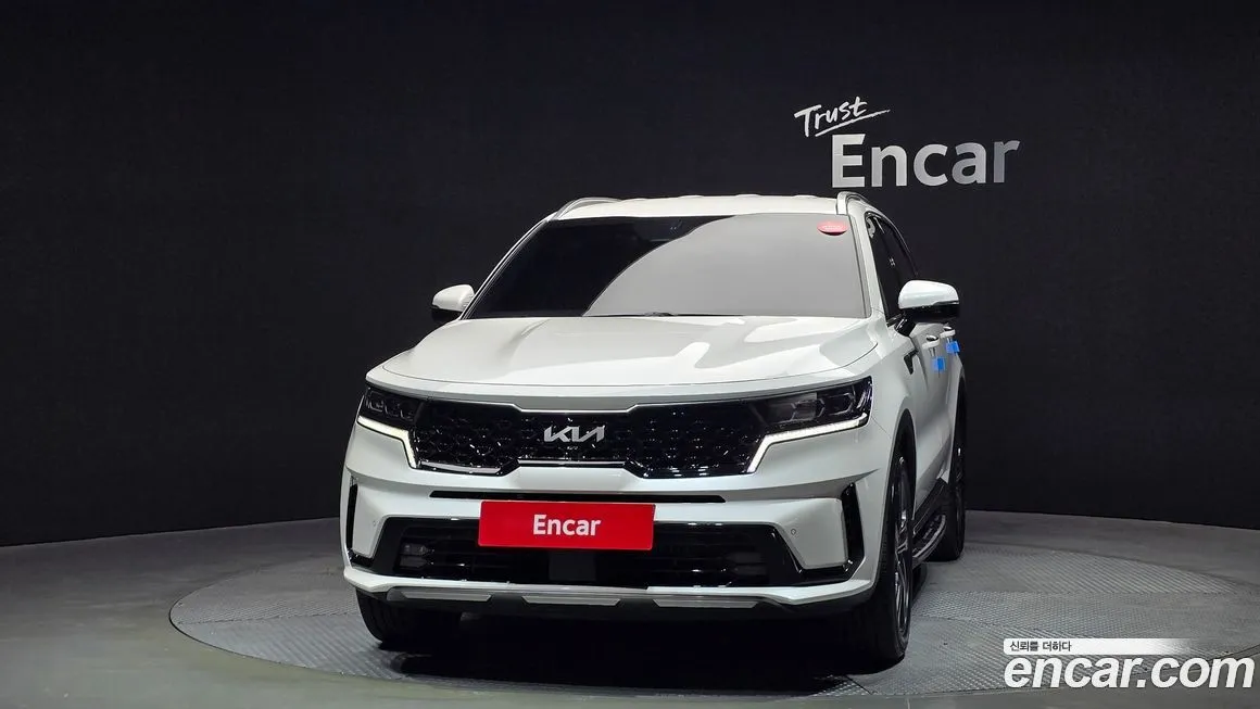 Kia Sorento — фото 10