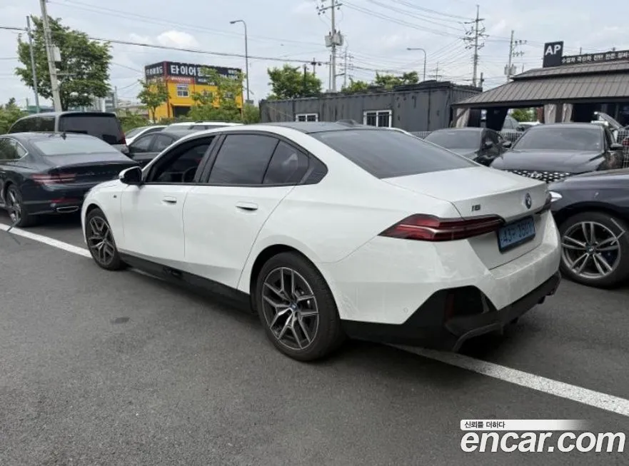 BMW i5 2024 из KR, фото 3