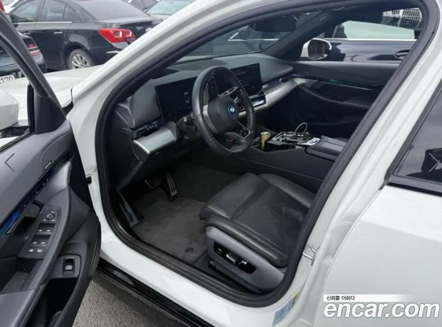 BMW i5 2024 из KR, фото 4