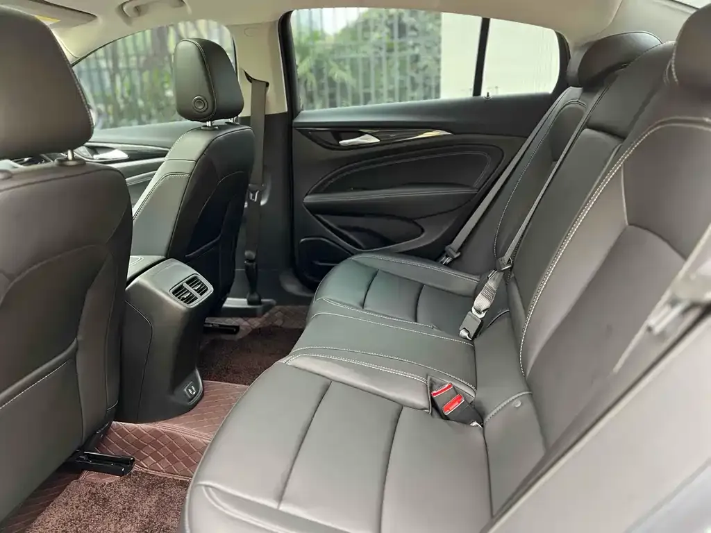 Buick Regal 2024 из CN, фото 8