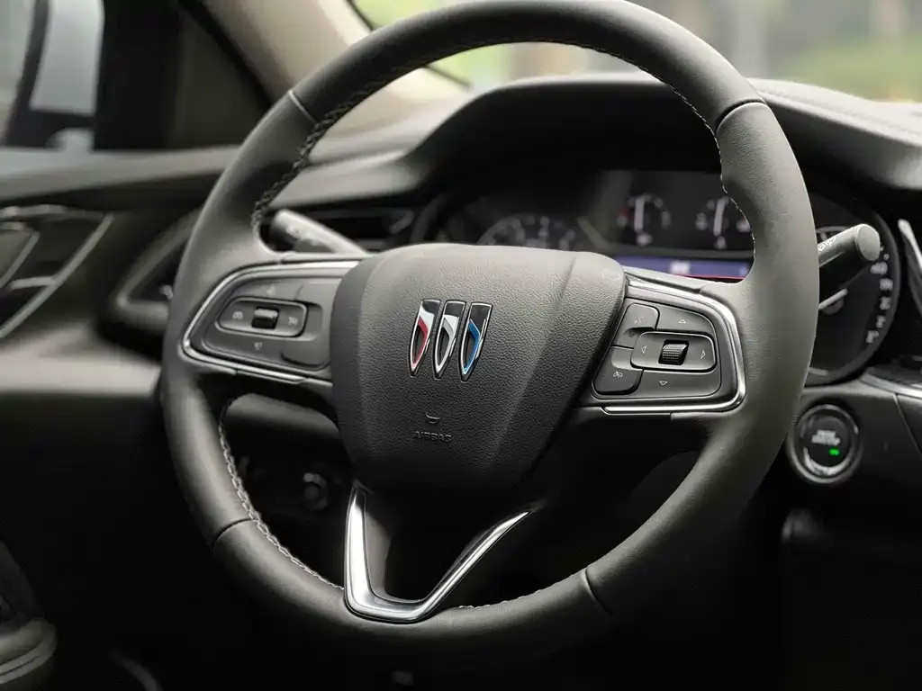 Buick Regal 2024 из CN, фото 3