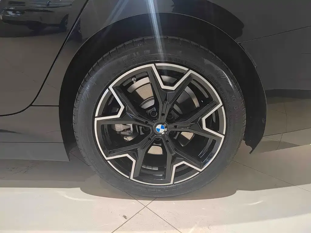 BMW i3 — фото 8