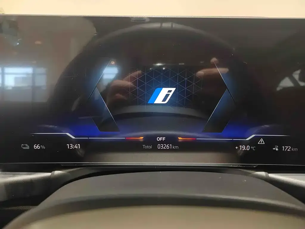 BMW i3 — фото 3