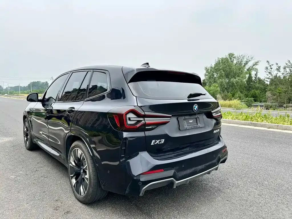 BMW iX3 2023 из CN, фото 4