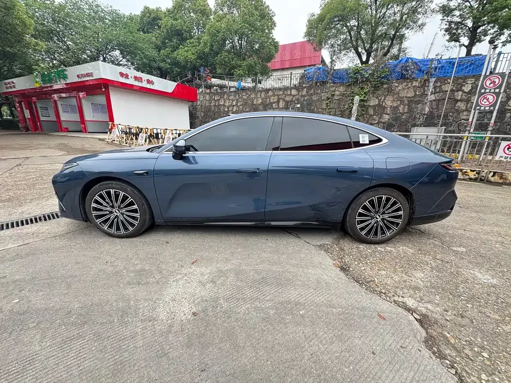 Geely Galaxy Xingyao 8 2025 из CN, фото 7
