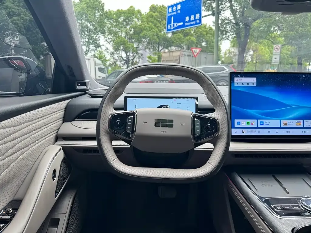 Geely Galaxy Xingyao 8 2025 из CN, фото 5
