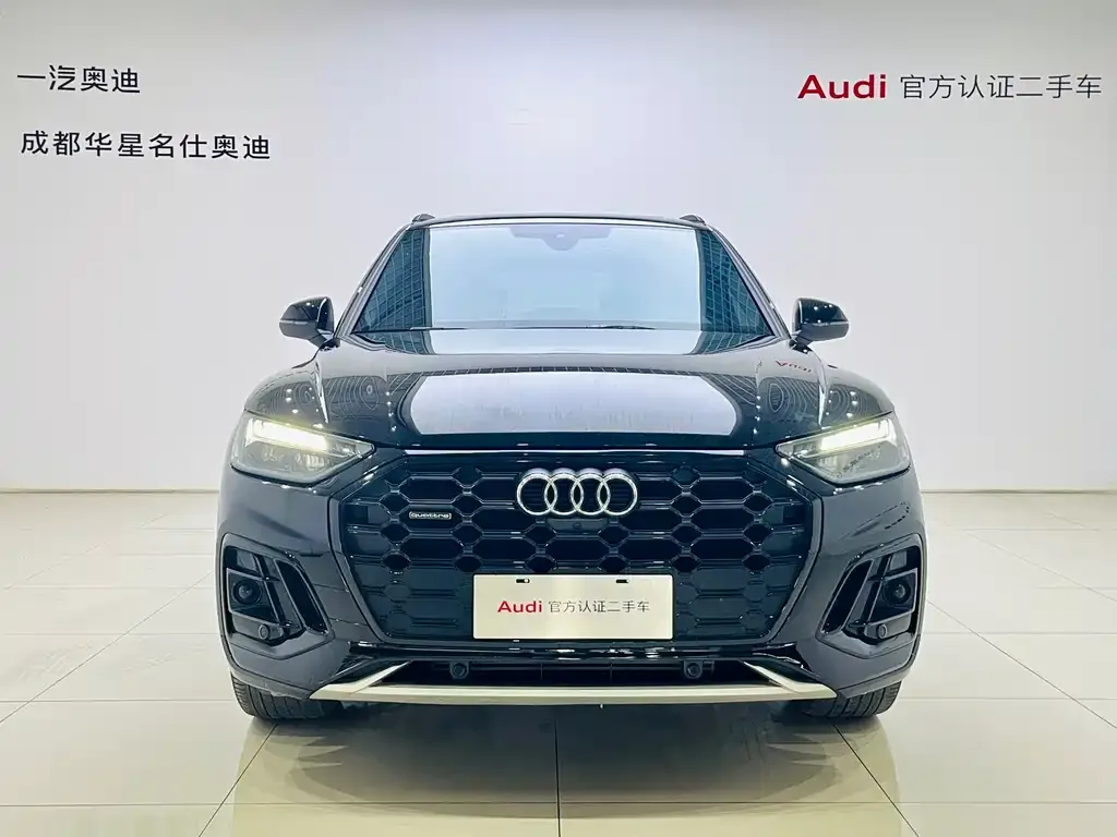Audi Q5L — фото 4