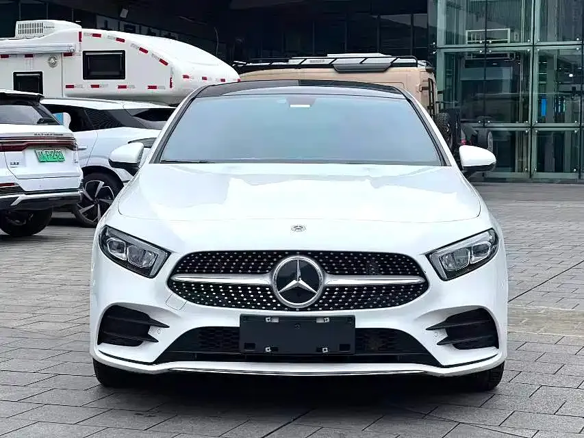 Mercedes-Benz A-Class — фото 6