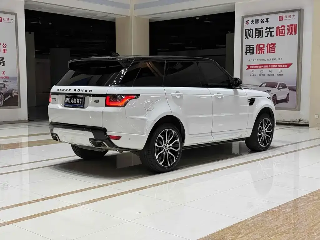 Land Rover Sport — фото 10