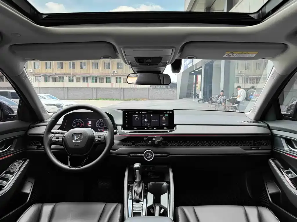 Honda Accord 2023 из CN, фото 4