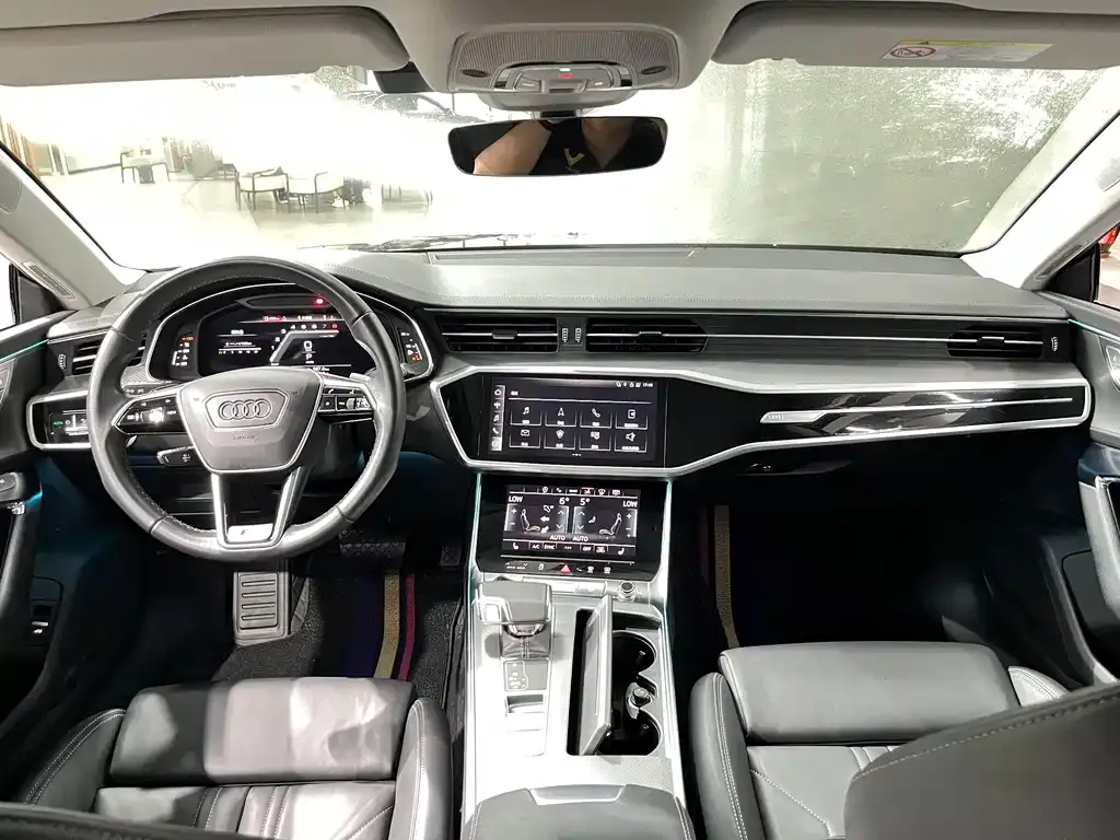 Audi A7 — фото 2