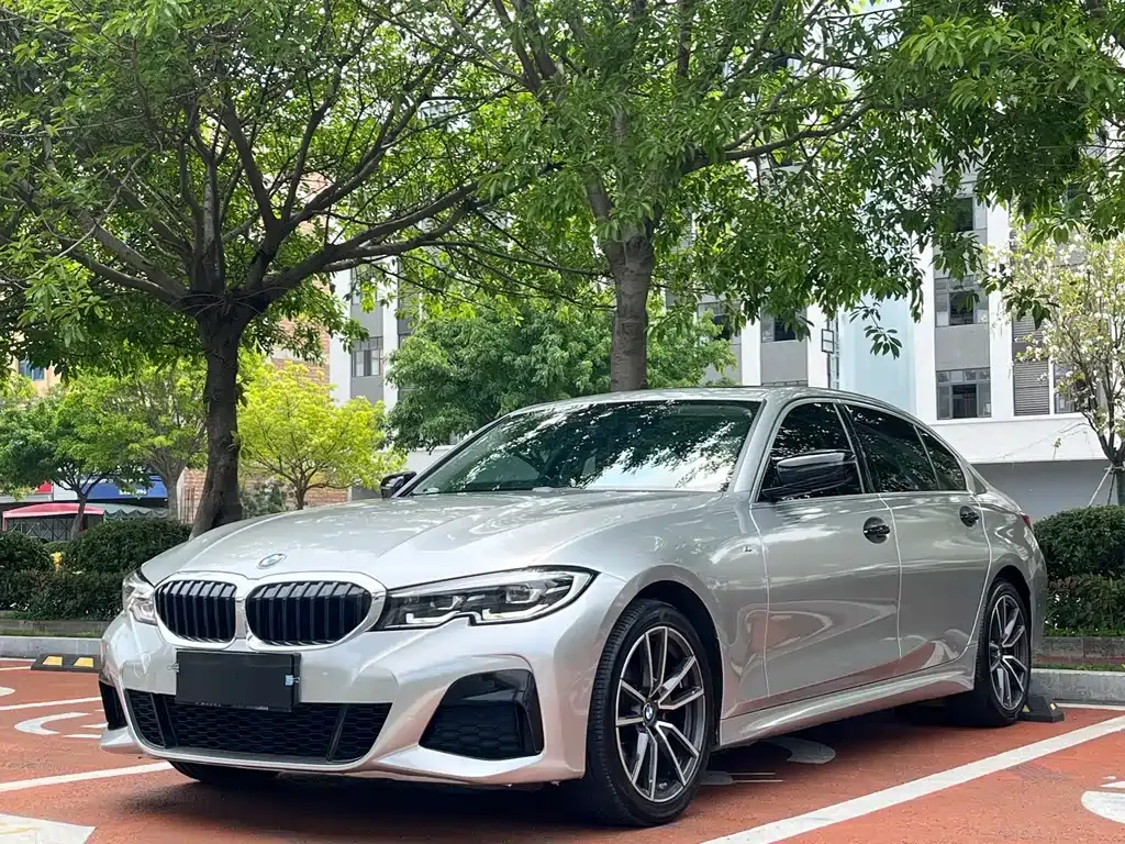 BMW 3 Series — фото 1