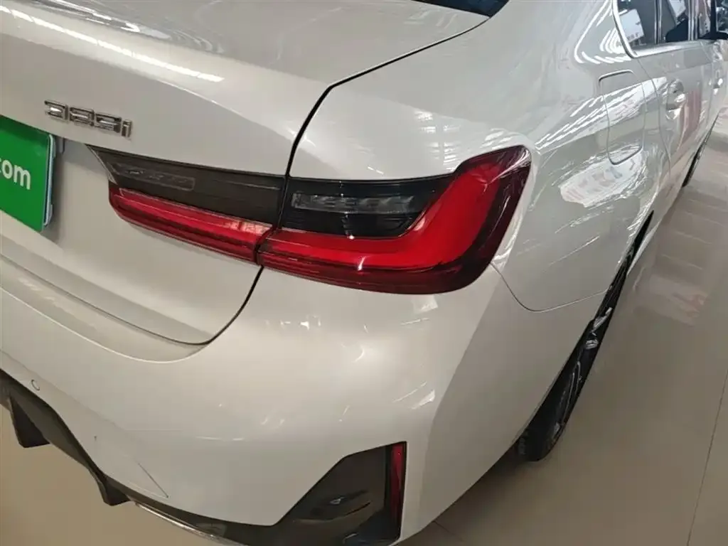BMW 3 Series 2024 из CN, фото 3