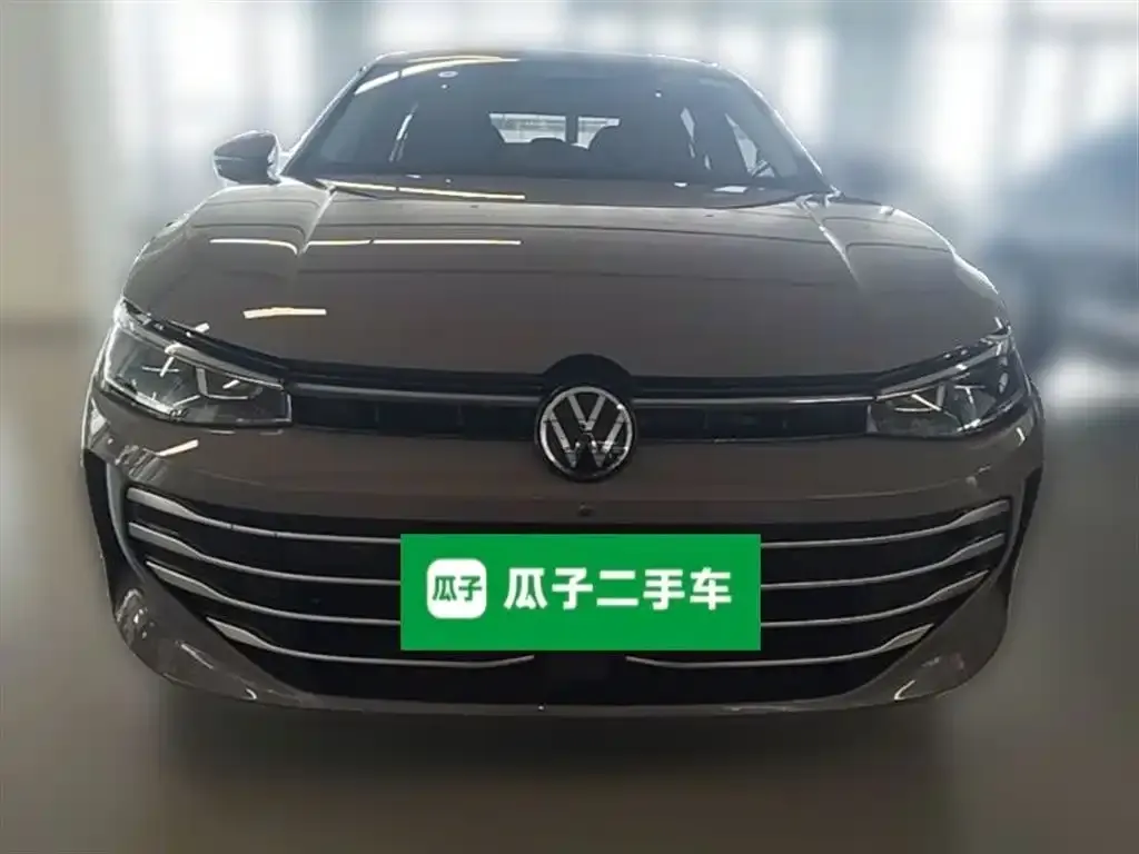 Volkswagen Passat — фото 9