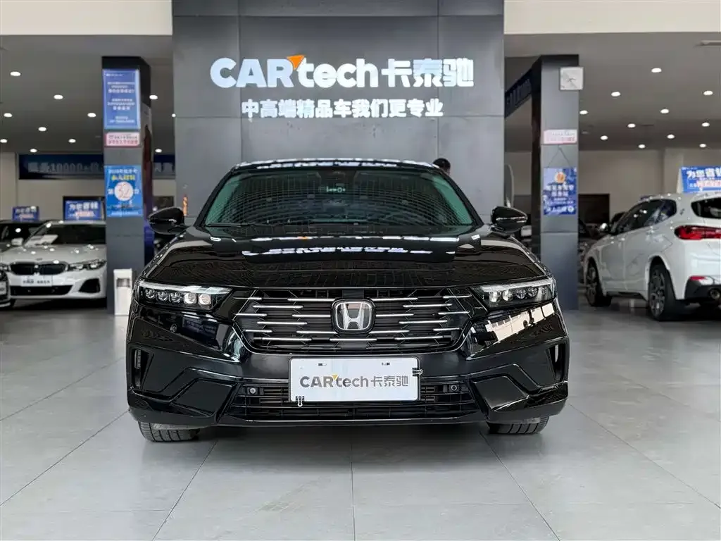 Honda Accord — фото 5