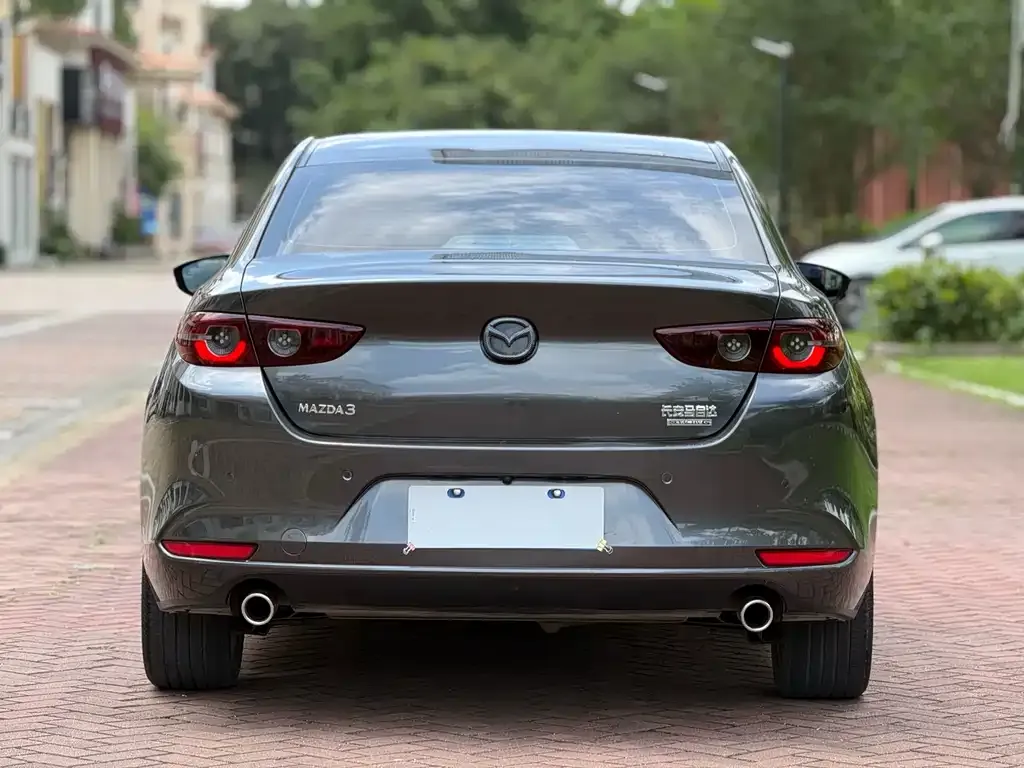 Mazda 3 Axela 2021 из CN, фото 2