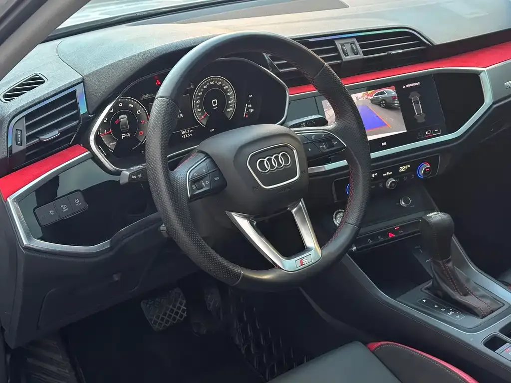 Audi Q3 Sportback — фото 5