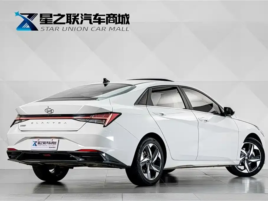 Hyundai Elantra 2022 из CN, фото 8