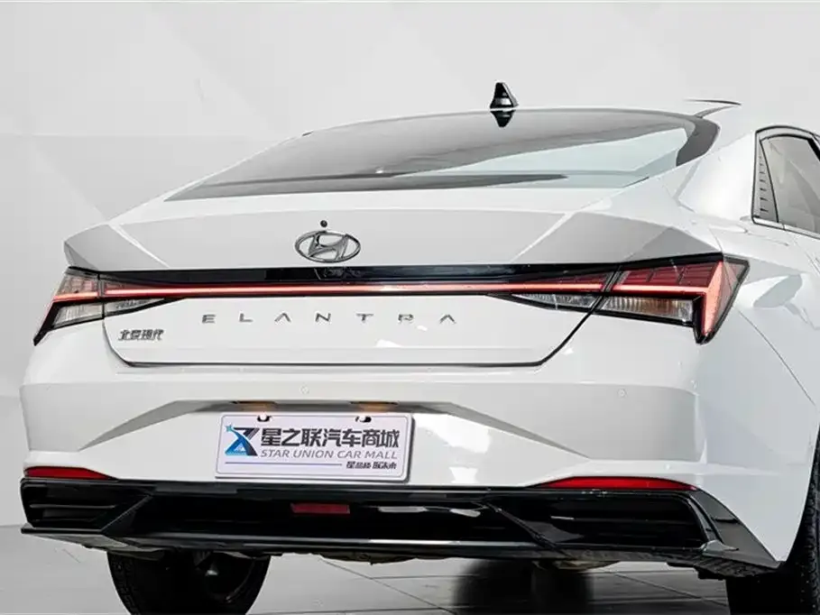 Hyundai Elantra 2022 из CN, фото 9