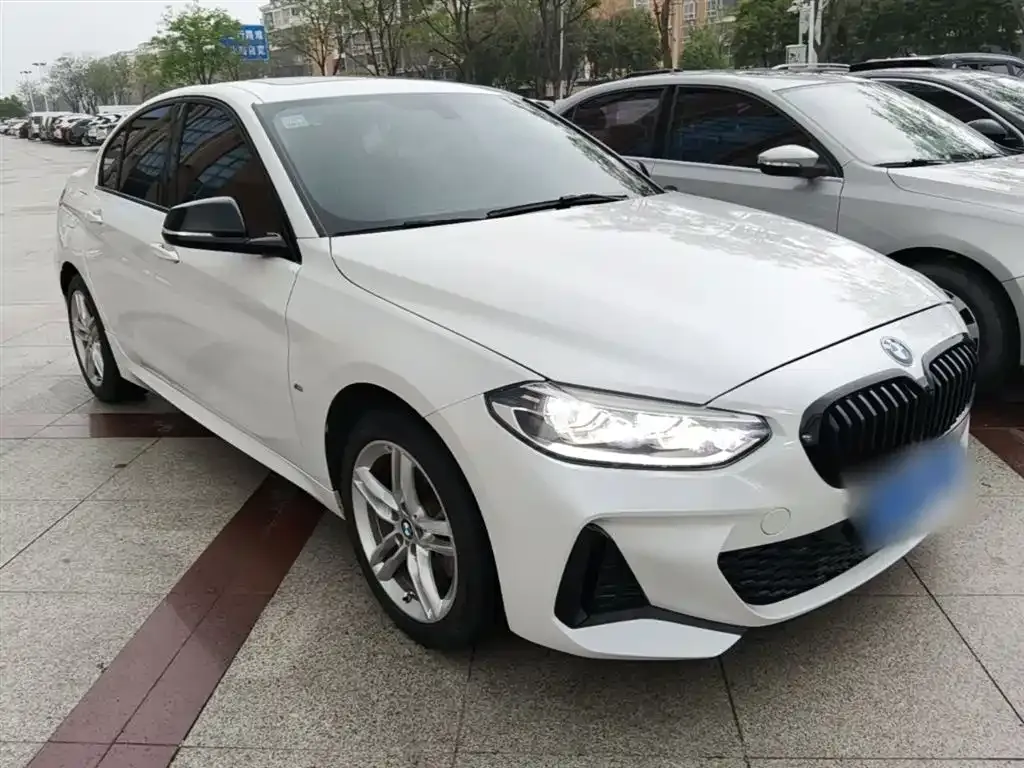 BMW 1 Series 2021 из CN, фото 8
