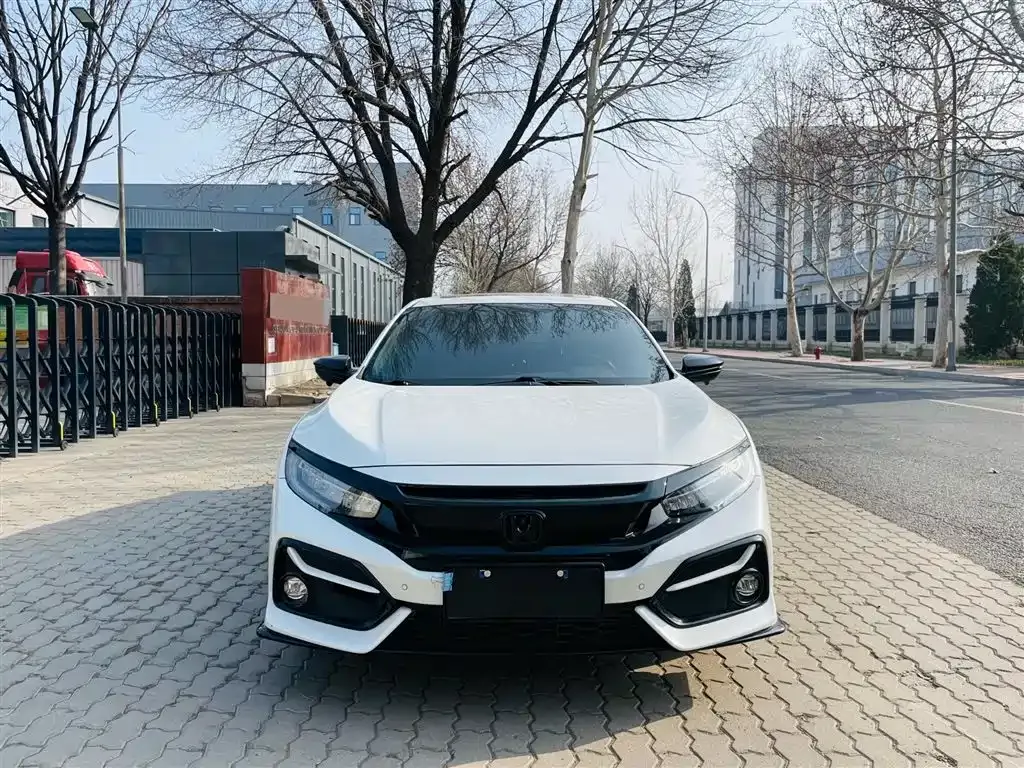 Honda Civic — фото 8