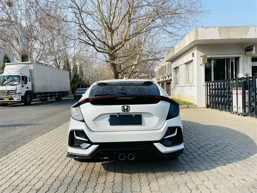 Honda Civic — фото 4