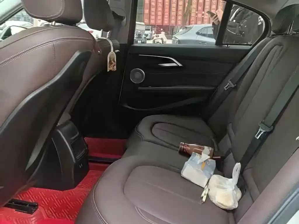 BMW 1 Series — фото 2