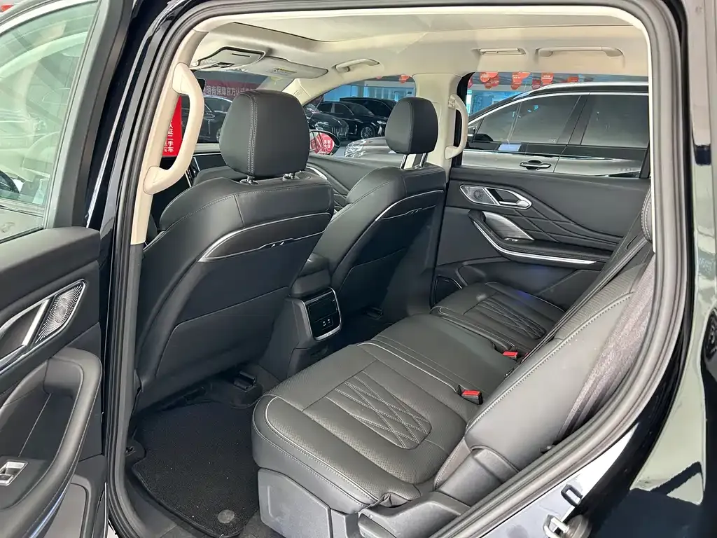 Hongqi HS7 PHEV 2024 из CN, фото 4