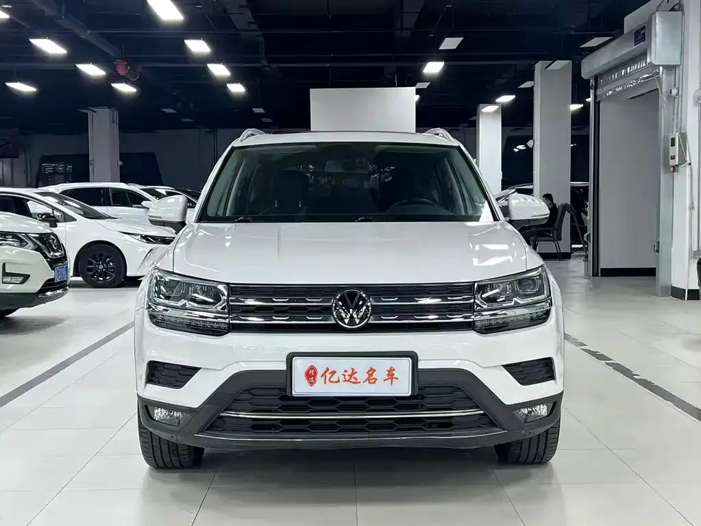 Volkswagen Tharu — фото 4