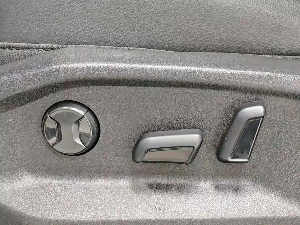 Volkswagen Tharu — фото 6