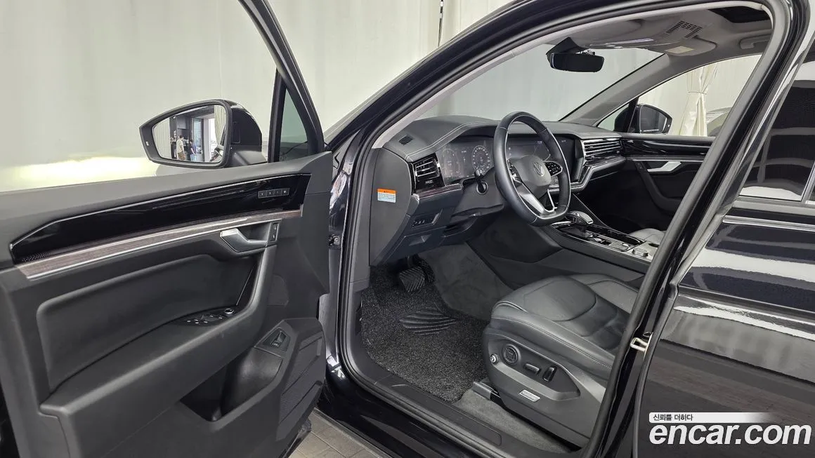 Volkswagen Touareg 2021 из KR, фото 8