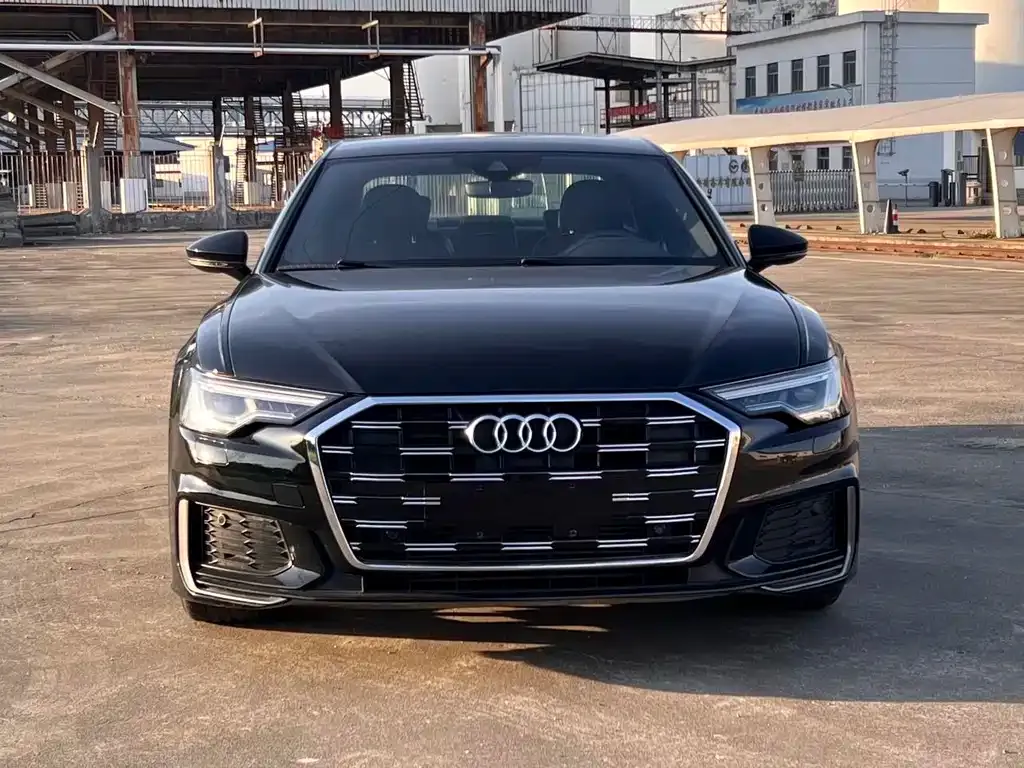 Audi A6L — фото 6
