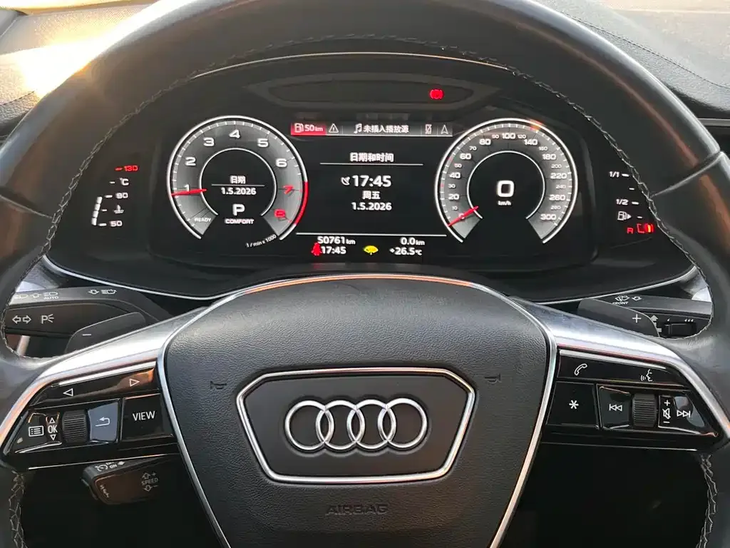 Audi A6L — фото 5