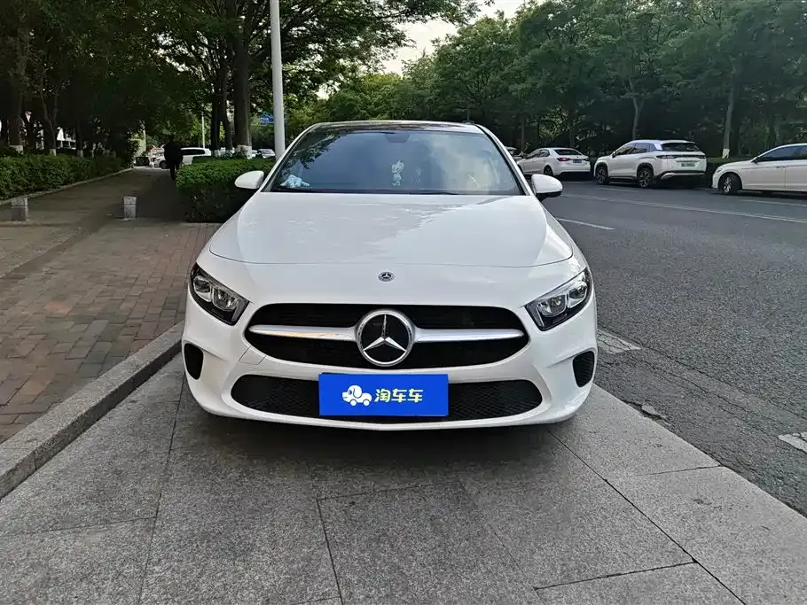 Mercedes-Benz A-Class (Import) 2022 из CN, фото 3