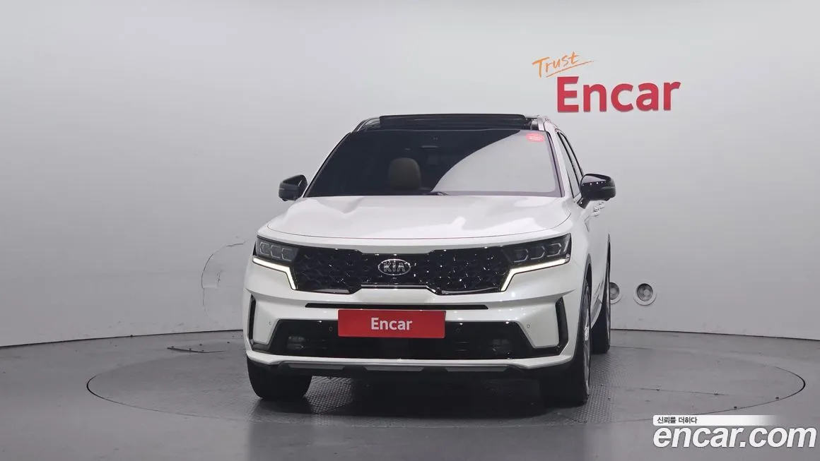 Kia Sorento — фото 5