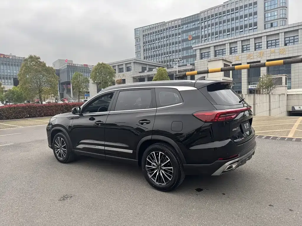Chery Tiggo 8 PRO — фото 5