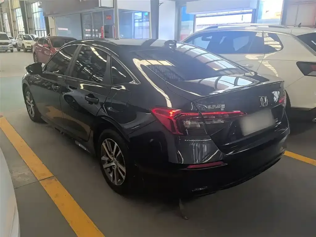 Honda Civic — фото 2