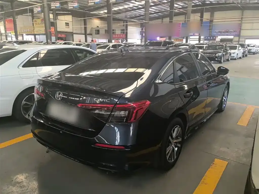 Honda Civic — фото 7