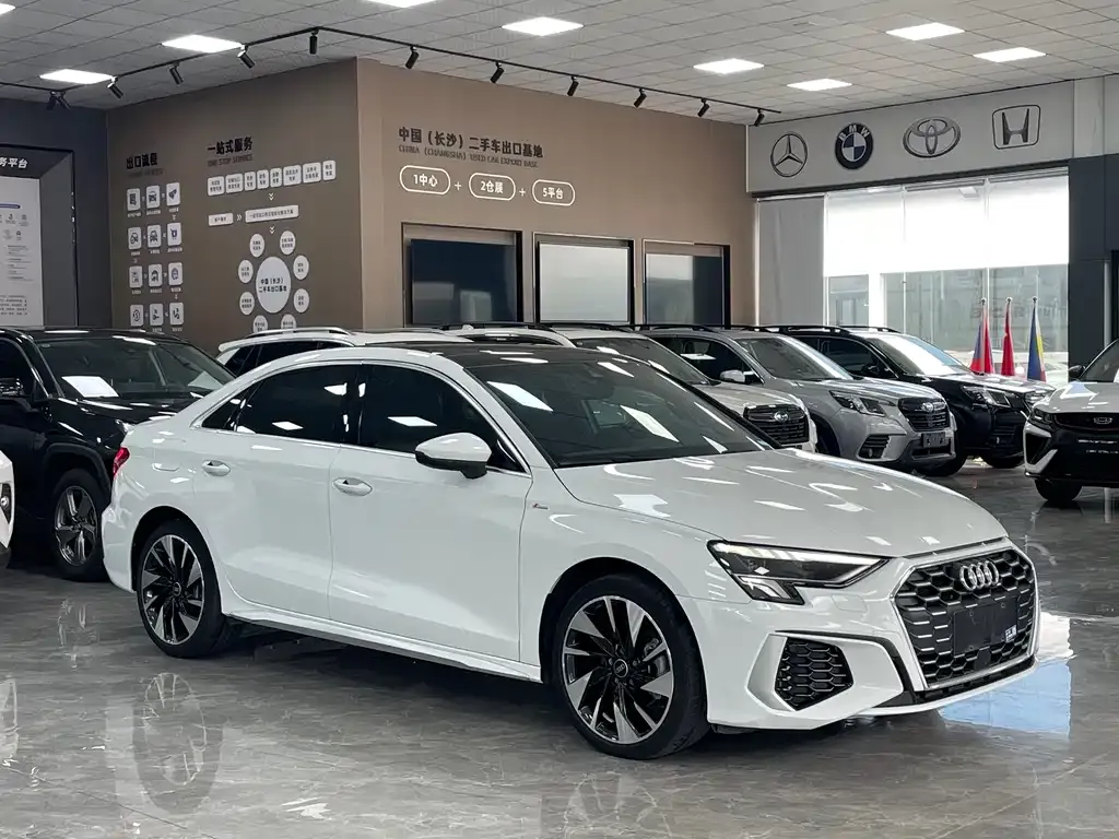 Audi A3 — фото 9