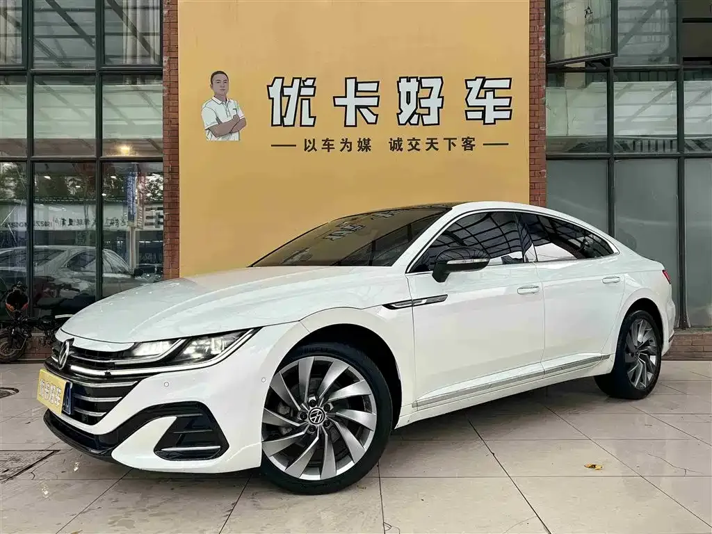 Volkswagen CC — фото 1