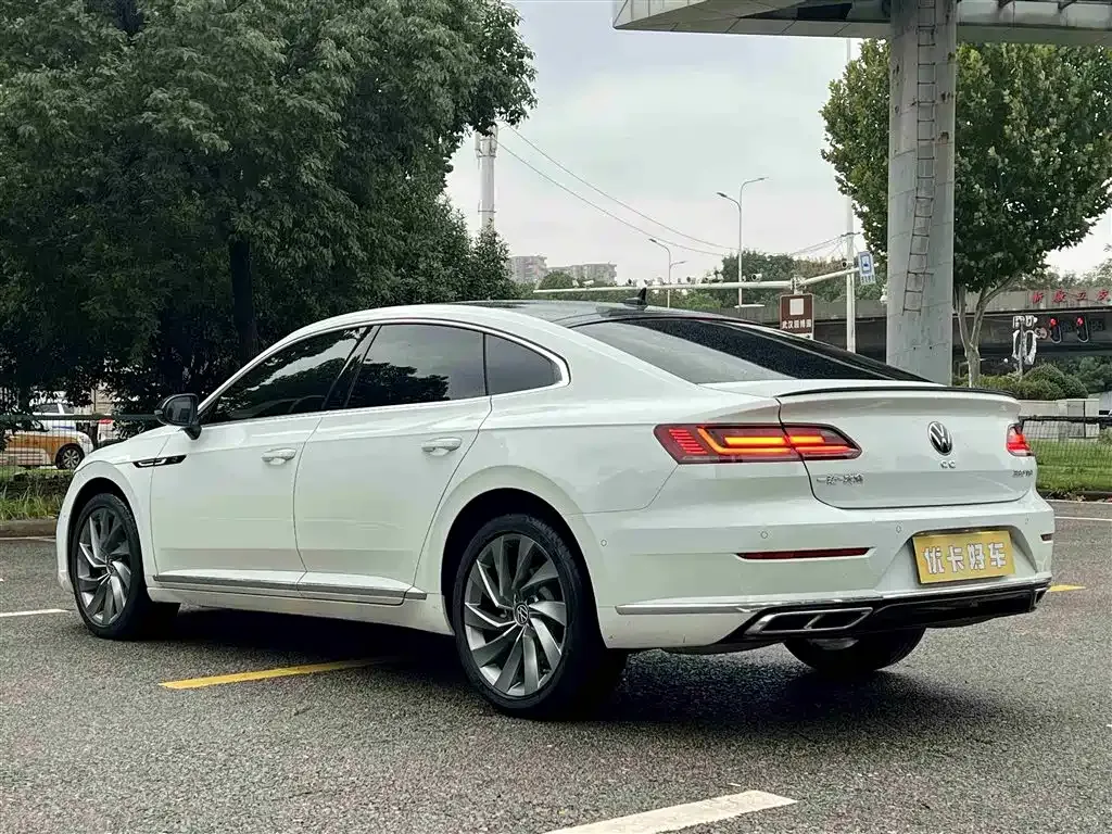 Volkswagen CC — фото 4