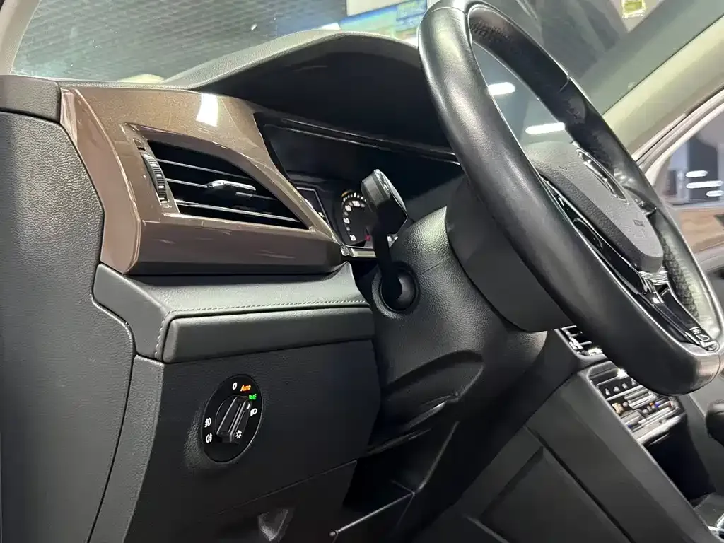 Volkswagen Tharu 2021 из CN, фото 3