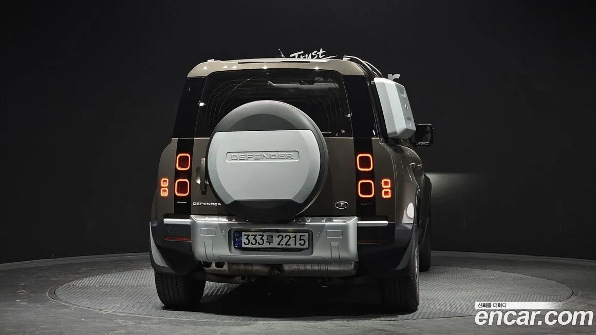 Land Rover Defender 2023 из KR, фото 5