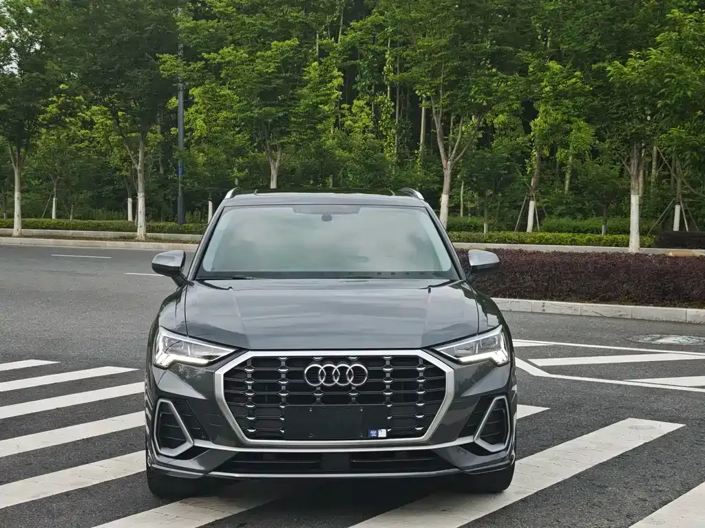 Audi Q3 — фото 7