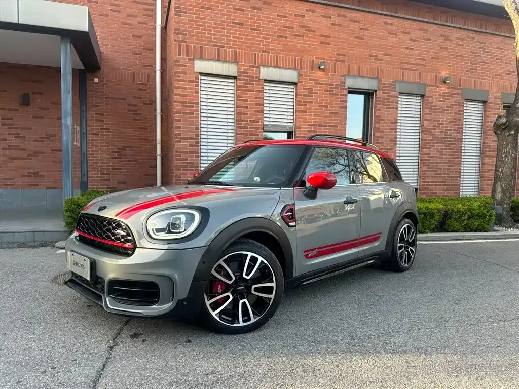 MINI Countryman JCW