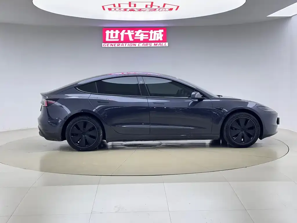Tesla Model 3 — фото 6