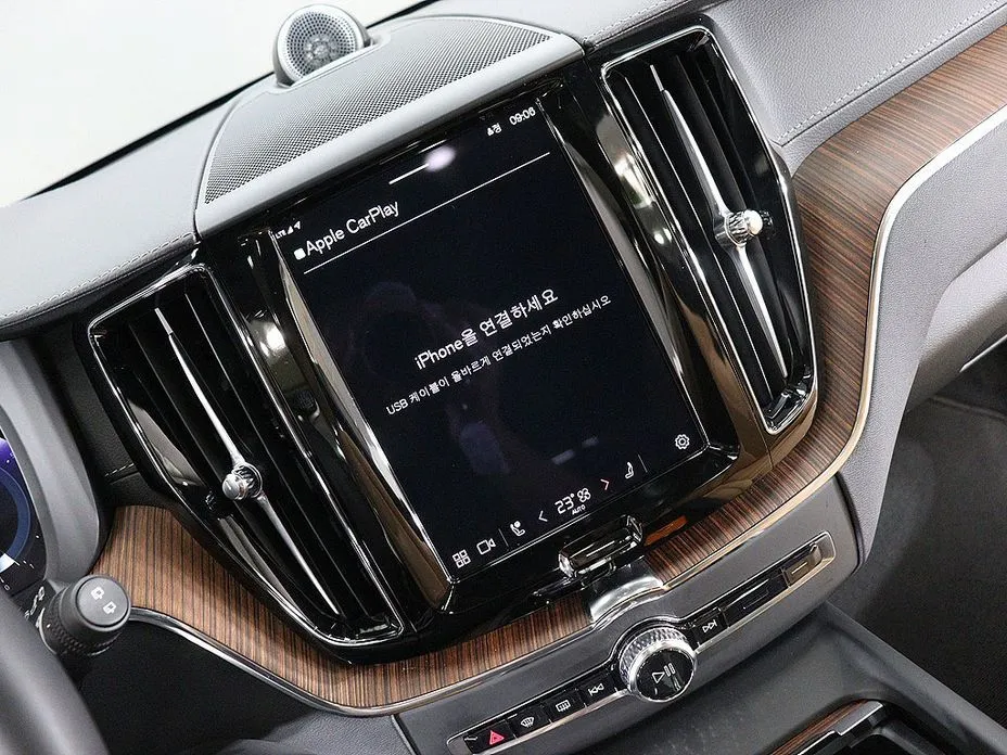 Volvo XC60 2025 из KR, фото 7