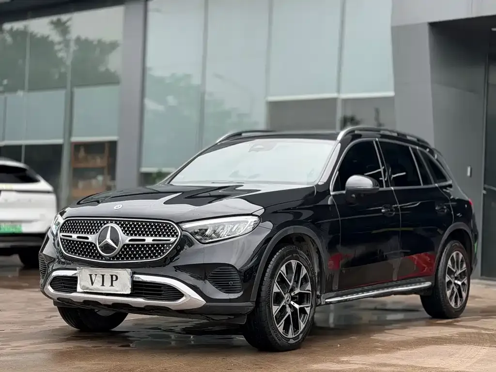 Mercedes-Benz GLC — фото 1