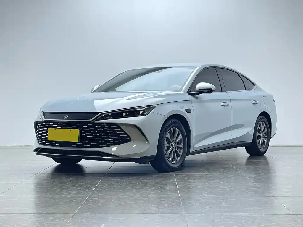 BYD Qin L — фото 1