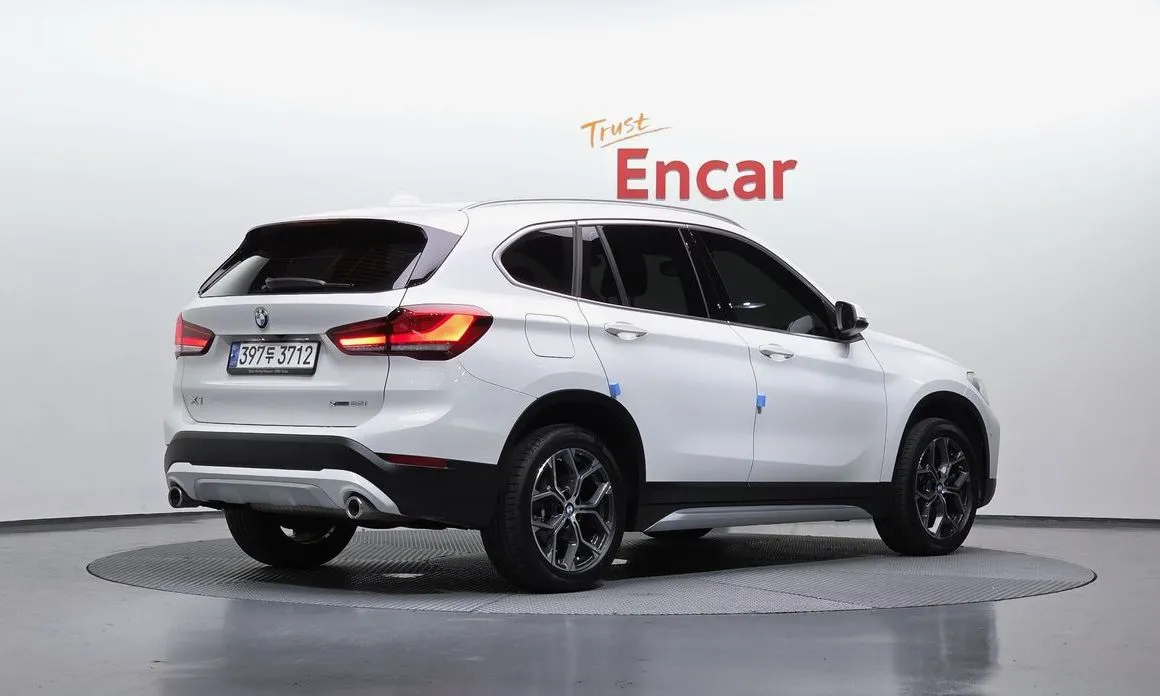 BMW X1 — фото 2